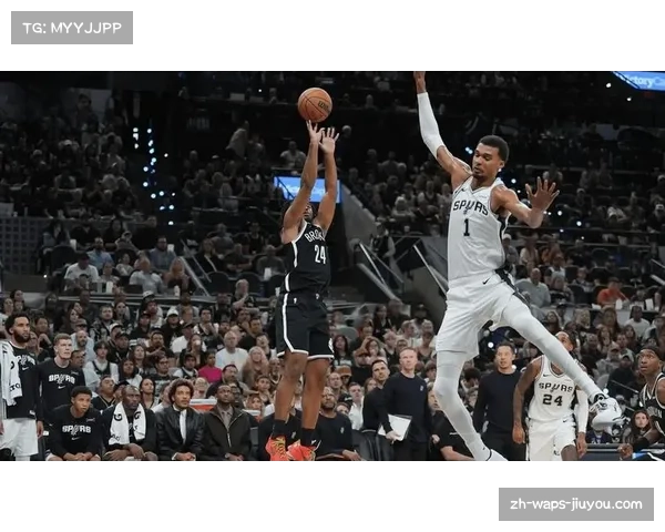 文班亚马防守正负值提升至+3.5 场均4.1次盖帽冲击最佳防守 文班亚马防守正负值提升至+3.5 场均4.1次盖帽冲击最佳防守